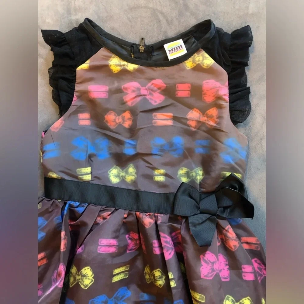 Harajuku Mini multi color dress kids M  7-8
